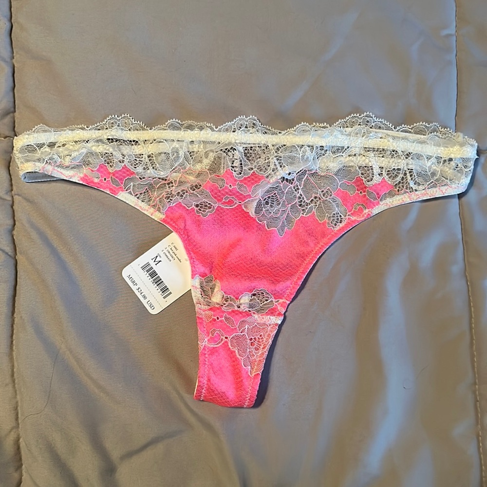 NWT Free people size M lace thong